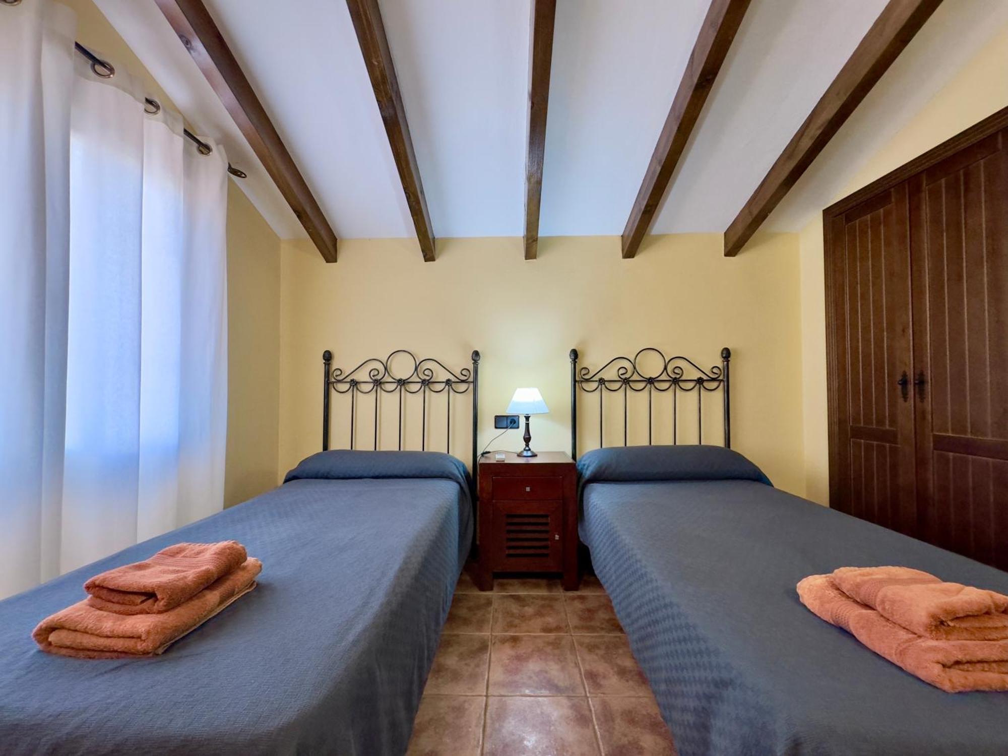 מאלגה Chalet El Parral - Piscina Y Sala De Cine מראה חיצוני תמונה